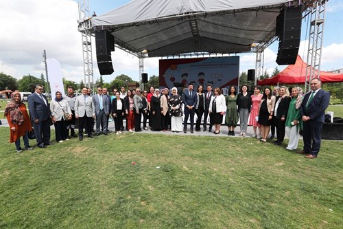 "Koruyucu Aile Programı" Recep Tayyip Erdoğan Millet Bahçesinde gerçekleşti.